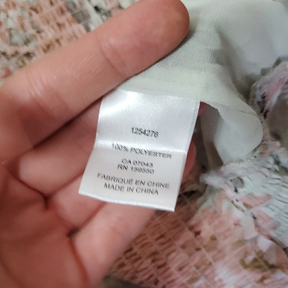 Rachel Zoe Flowy Sheer Floral Long Sleeves Blouse. Green, Pink. Smocked Hem. S. - Picture 6 of 12